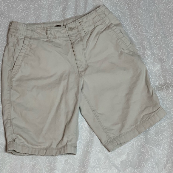 Old Navy Other - Men’s old navy shorts